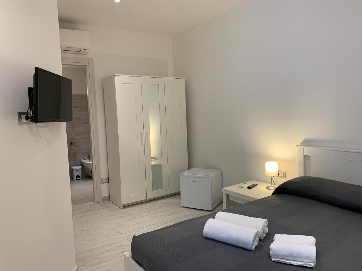 San Paolo Rooms Ольбия Экстерьер фото